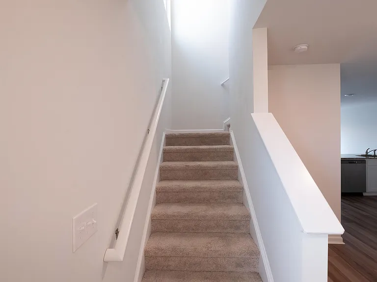 2781 Prince Charles Ct — Photo 10