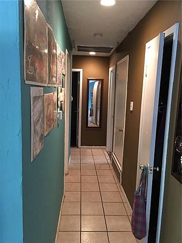 1st image of 2423 Lindale Ln