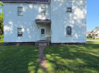 1057 S Redman Ave #2-3, Marshall, MO 65340