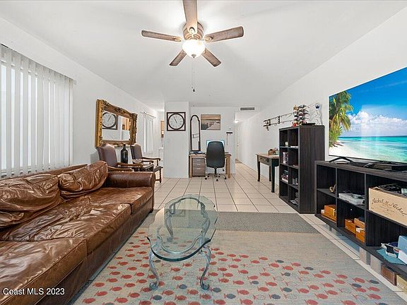 5th image of 419 Ocean Ave APT 403