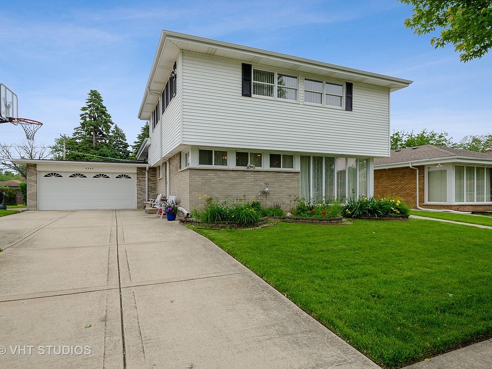 1st image of 8543 Drake Ave