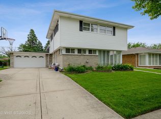 8543 Drake Ave, Skokie, IL