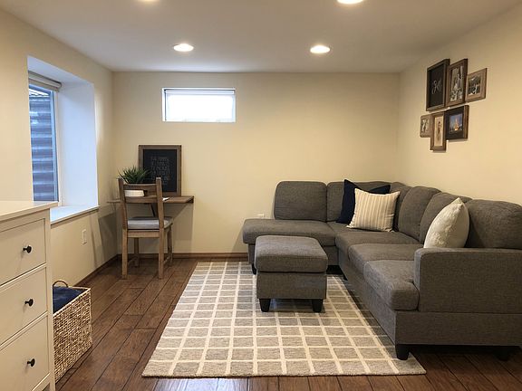 4th image of 439 Ainsworth Cir