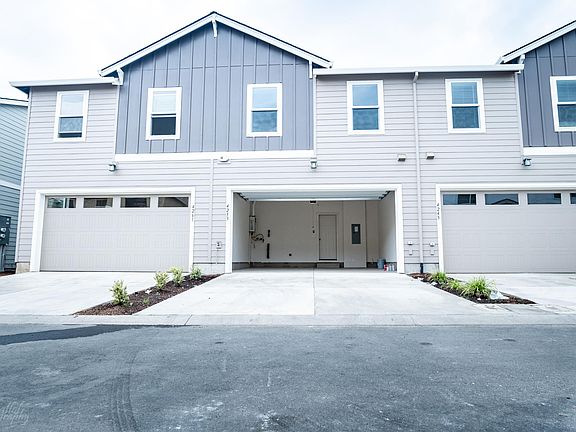 5th image of 4253 SE Sweetgum Ln #2