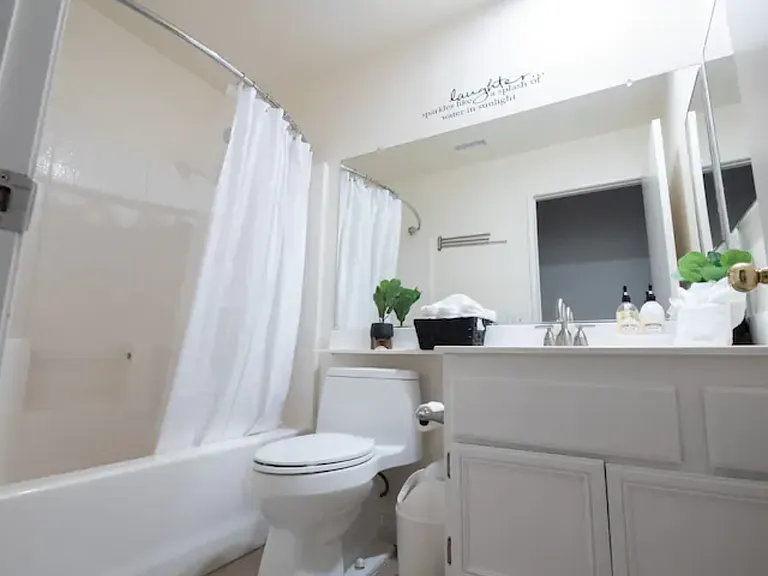 Bathroom 2