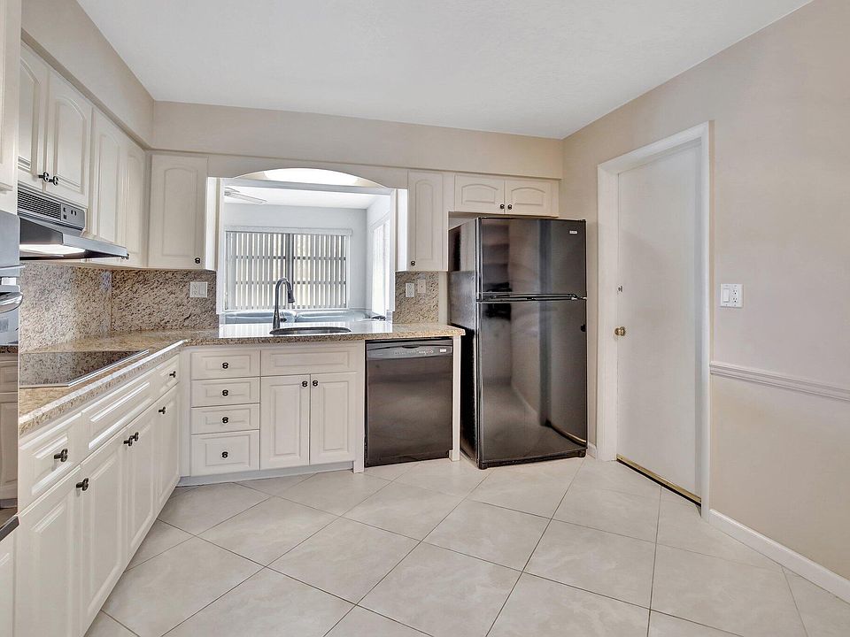 1st image of 1350 NE 172nd Street