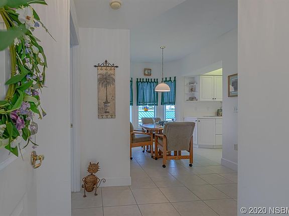 2nd image of 420 Bouchelle Dr APT 401