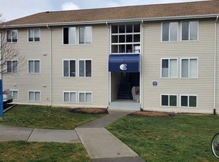 1775 Liberty Ln APT 71, Blacksburg, VA 24060