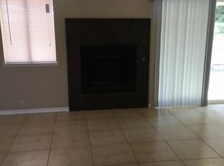 2834 W Caldwell Ave, Visalia, CA 93277