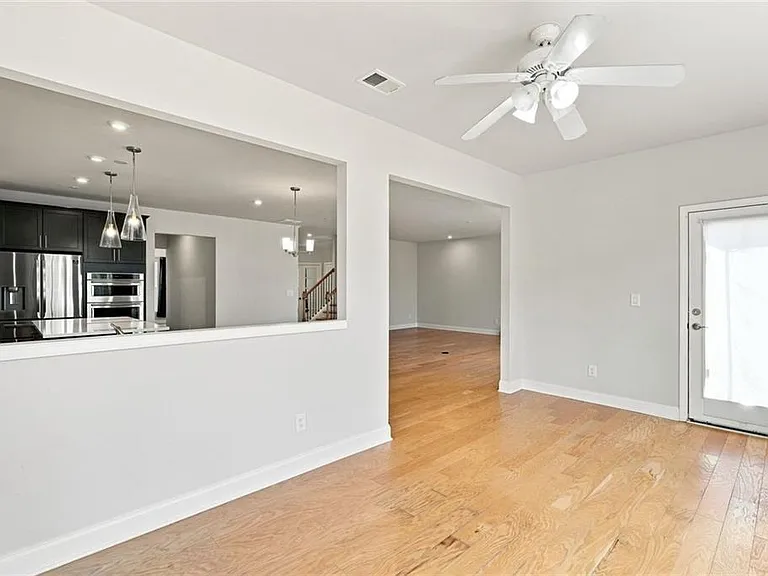 406 Riverclub Rd — Photo 10