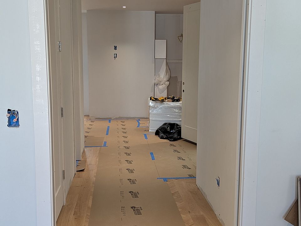 2nd image of 3336 P St NW APT 3