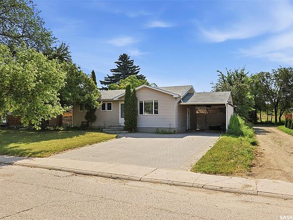 2nd image of 30 Marlborough CRESCENT