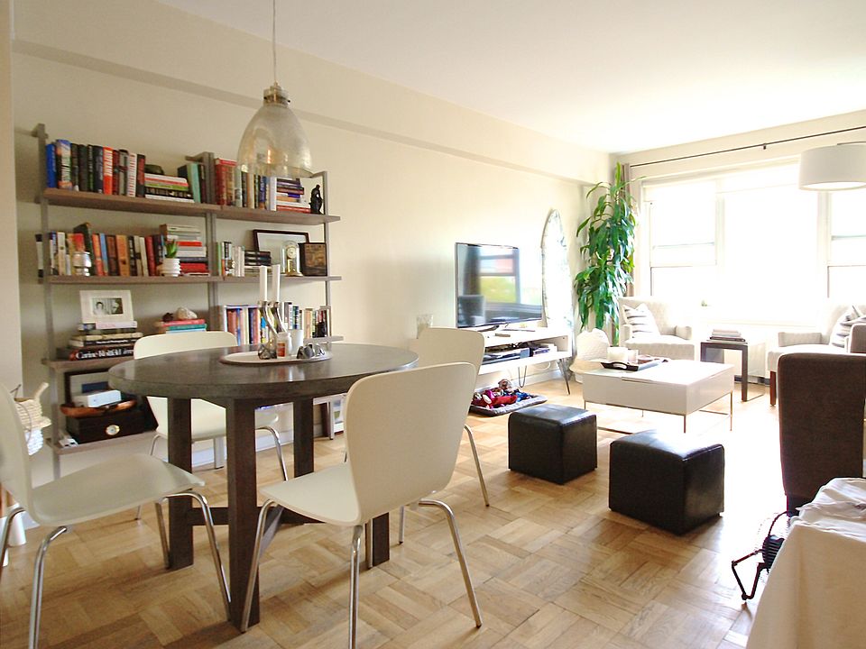 1st image of 33 Greenwich Ave APT 7G