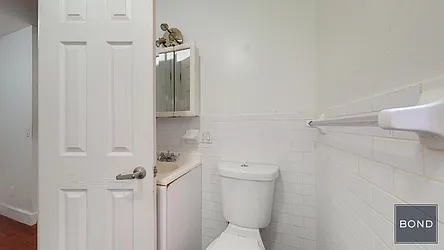 Rented by Bond New York