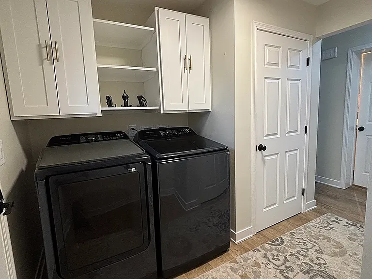 2408 Annabelle Dr — Photo 34