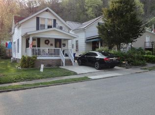 247 Preston St, Paintsville, KY 41240