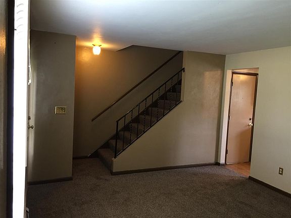 5th image of 286 Louis Ave
