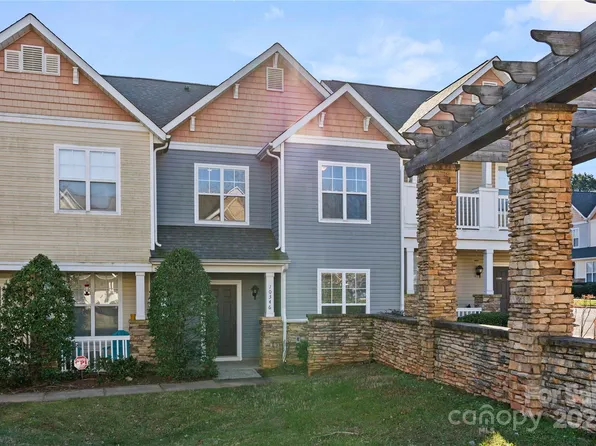 10346 McGoogan Ln, Charlotte, NC 28277