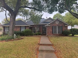 2501 Cornell Dr, Flower Mound, TX 75022