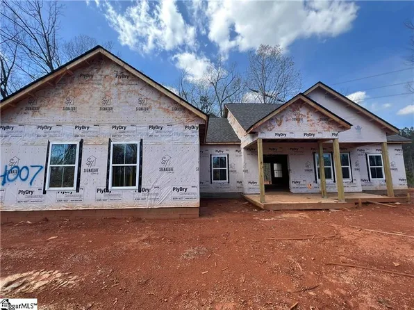 4007 Hardwood Point Dr, West Union, SC 29696