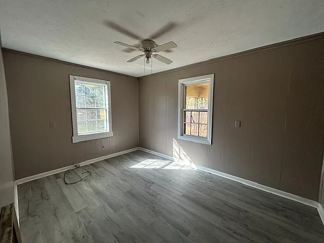 239 Byrnes Cir — Photo 5