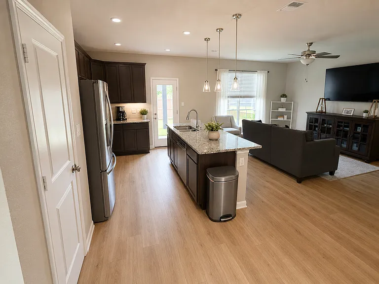 9509 Caemlyn Cv — Photo 5