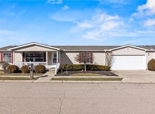 445 Park Hills Xing #37, Fairborn, OH 45324