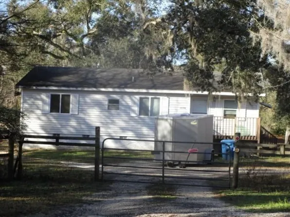 32350 Marchmont Cir, Dade City, FL 33523