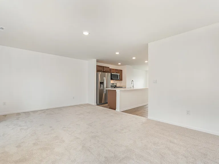 2131 Sassafras Way #C — Photo 3
