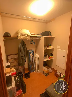 Rented by Realty 2000 Corp | media 23