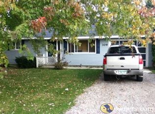 309 E Main St, Hale, MI 48739