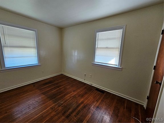 5th image of 1233 N 30th St