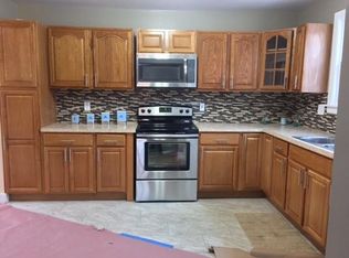 117 Dorset St, Springfield, MA 01108