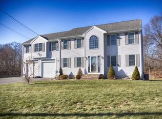 46 Bairos Ln, Taunton, MA 02780