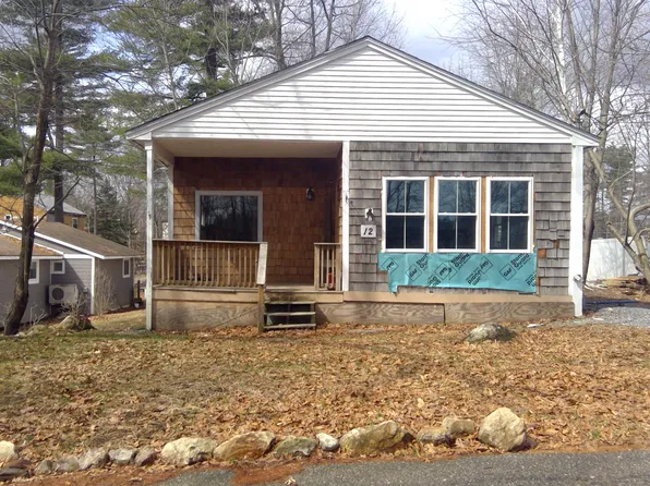 12 9th St, Kingston, NH 03848