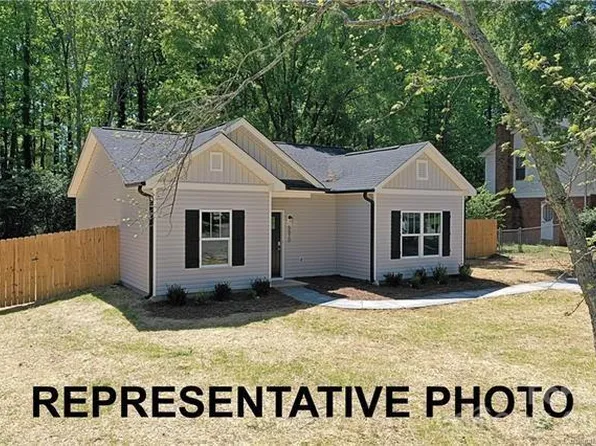 1422 Johnston St, Gastonia, NC 28054