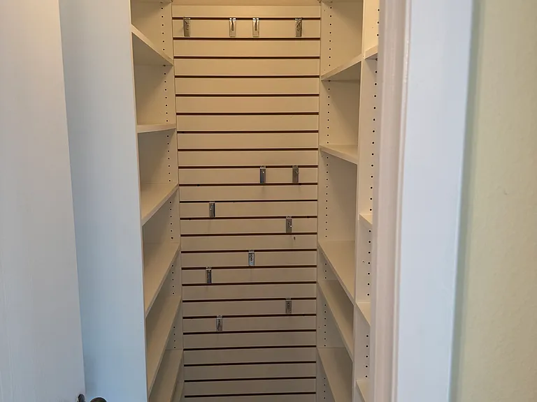371 Augustine Ct — Photo 28