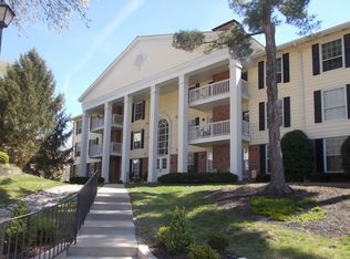 1530 Bedford Forge Ct APT 21, Chesterfield, MO