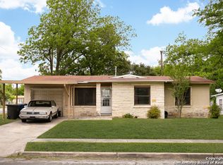 355 Storeywood Dr, San Antonio, TX 78213