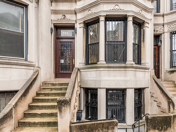 4th image of 946 Saint Nicholas Ave #302
