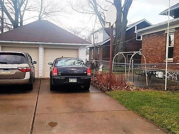 Detached garage and drive