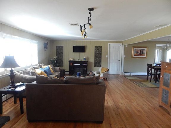 2nd image of 64 Shady Nook Dr