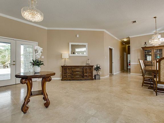 3rd image of 609 Lake Valley Dr