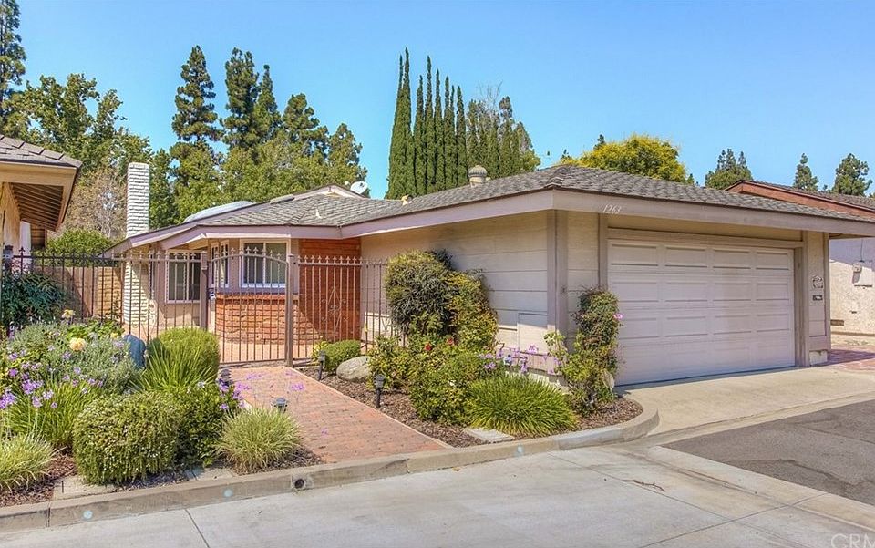 1st image of 1263 Cabrillo Park Dr