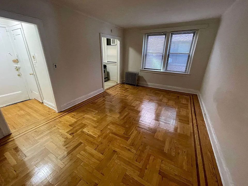 1st image of 41-08 159th St #1H