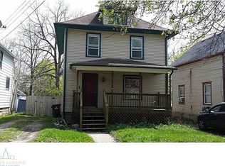 1010 Hickory St, Lansing, MI