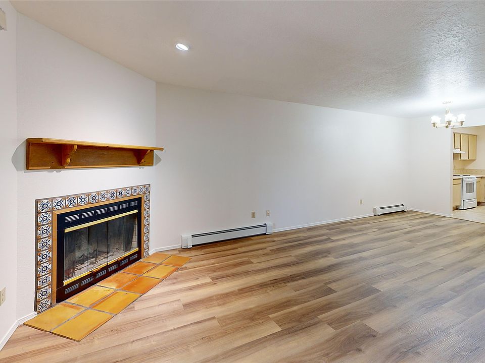 1st image of 1300 Iris St APT 103