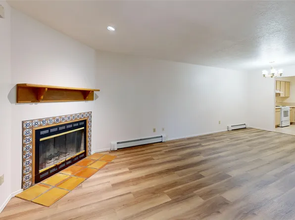 1300 Iris St APT 103, Los Alamos, NM 87544