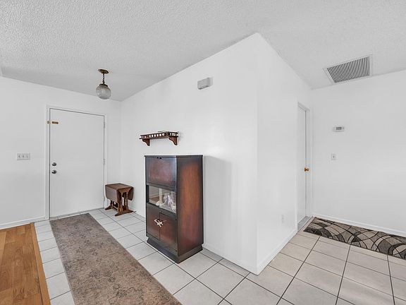 4th image of 1333 SE Bayharbor Street