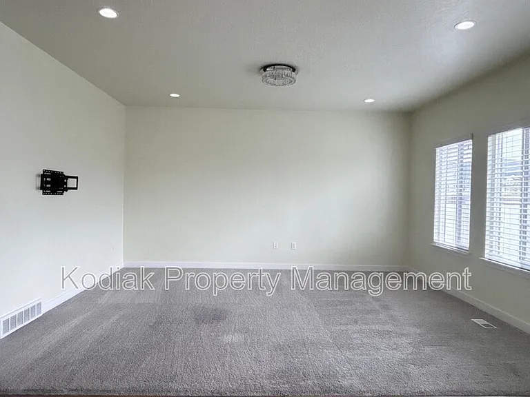 12724 S Quail Lake Dr — Photo 7